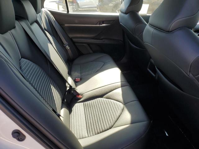 4T1T11BK3PU100011 - 2023 TOYOTA CAMRY SE NIGHT SHADE WHITE photo 10