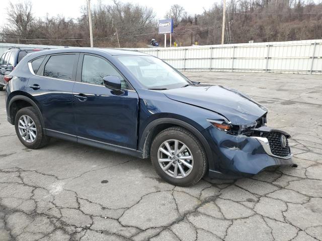 JM3KFBCM9P0203908 - 2023 MAZDA CX-5 PREFERRED BLUE photo 4