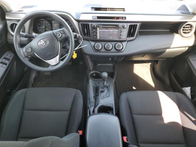 JTMBFREV2HJ714430 - 2017 TOYOTA RAV4 LE Белый фото 8