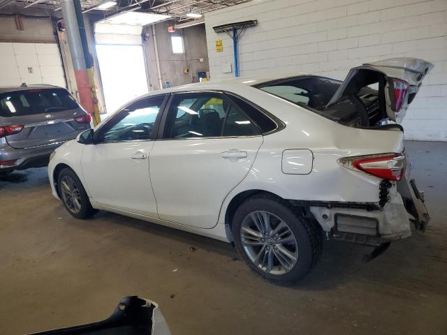 4T1BF1FKXGU248020 - 2016 TOYOTA CAMRY LE WHITE photo 2