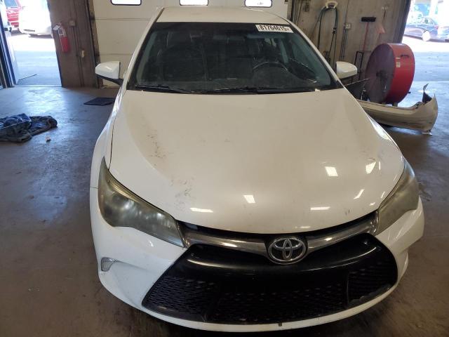 4T1BF1FKXGU248020 - 2016 TOYOTA CAMRY LE WHITE photo 5