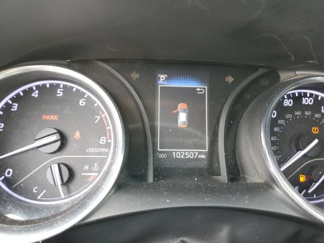 4T1G11AK8LU916581 - 2020 TOYOTA CAMRY SE GRAY photo 9