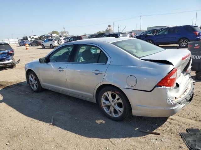 3FAHP0HA2CR364829 - 2012 FORD FUSION SE SILVER photo 2