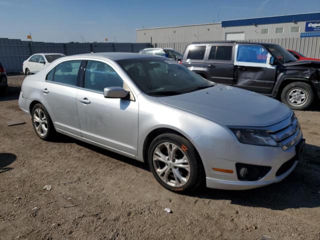 3FAHP0HA2CR364829 - 2012 FORD FUSION SE SILVER photo 4