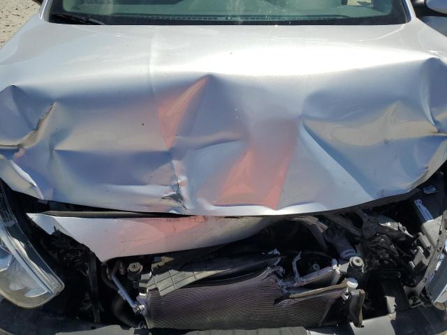 KMHCT4AE8HU335223 - 2017 HYUNDAI ACCENT SE 银色 照片 11