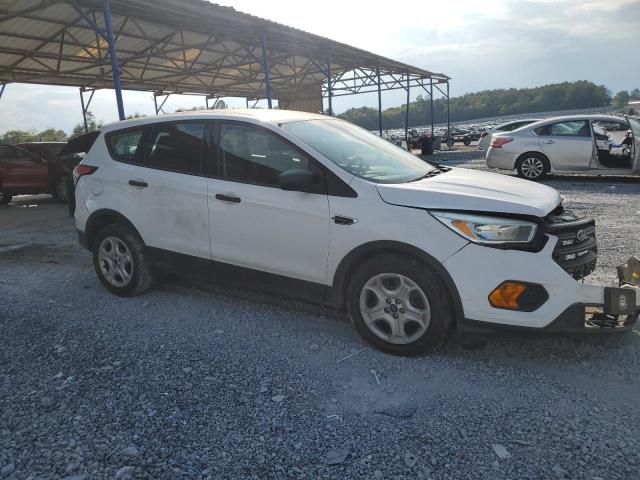 1FMCU0F71HUD20918 - 2017 FORD ESCAPE S Ақ фото 4