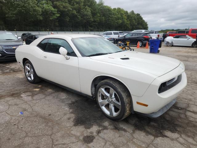2B3LJ54T29H502997 - 2009 DODGE CHALLENGER R/T Blanco foto 4