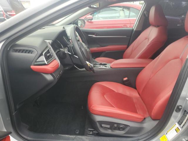 4T1K31AK5NU036669 - 2022 TOYOTA CAMRY XSE 银色 照片 7