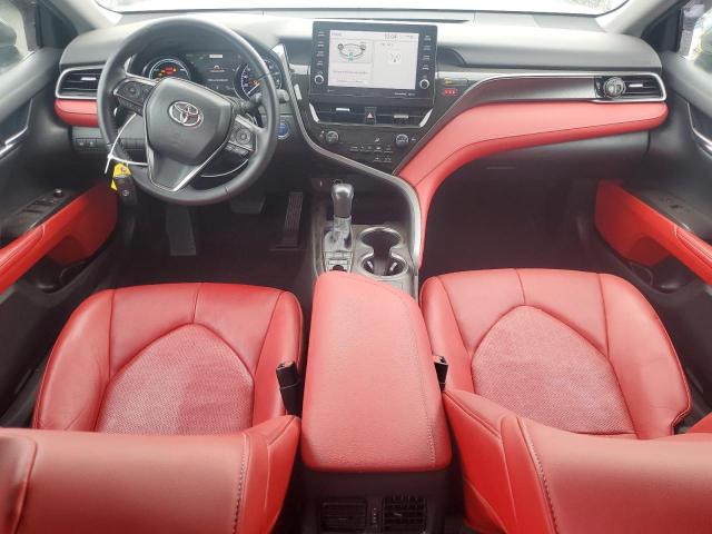 4T1K31AK5NU036669 - 2022 TOYOTA CAMRY XSE 银色 照片 8