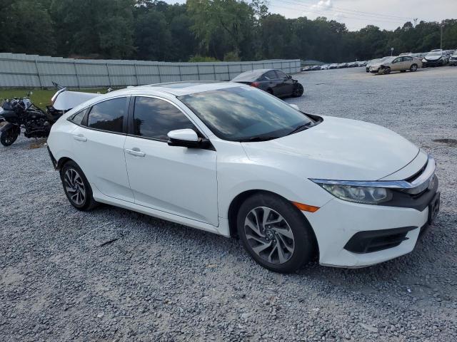 2HGFC2F74JH513851 - 2018 HONDA CIVIC EX Սպիտակ լուսանկար 4