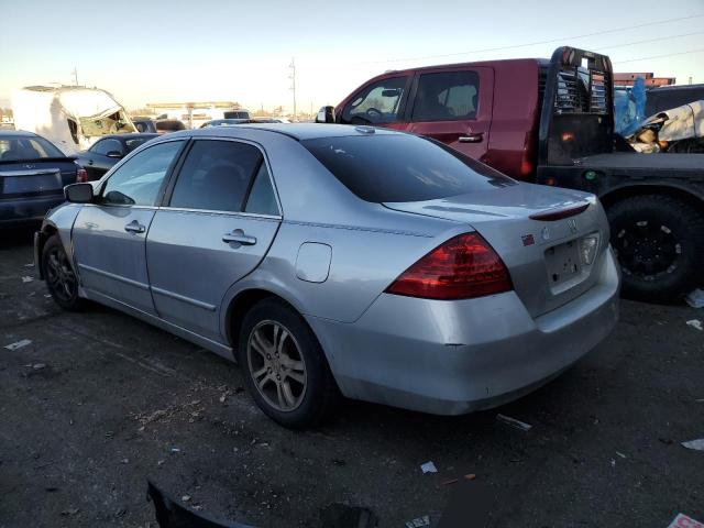 JHMCM56736C004973 - 2006 HONDA ACCORD EX SILVER photo 2