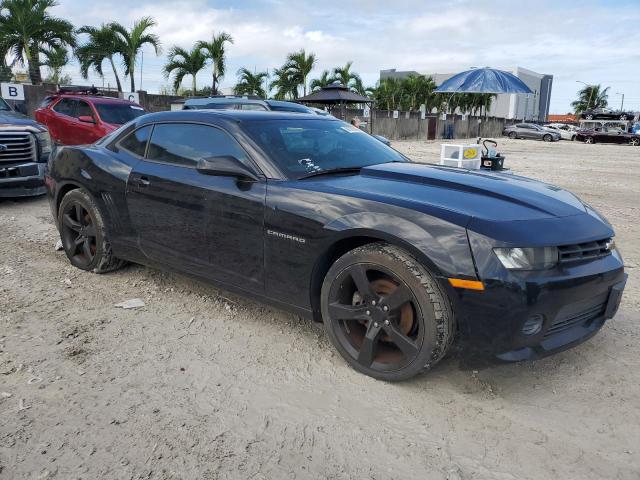2G1FB1E33F9180188 - 2015 CHEVROLET CAMARO LS შავი ფოტო 4