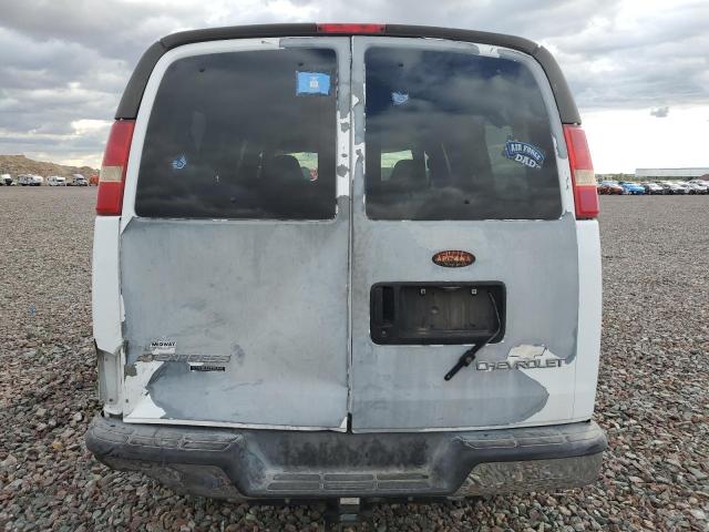 1GAHG35U761211638 - 2006 CHEVROLET EXPRESS G3 WHITE photo 6