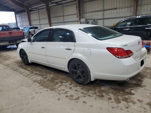 4T1BK3DB6AU363165 - 2010 TOYOTA AVALON XL WHITE photo 2