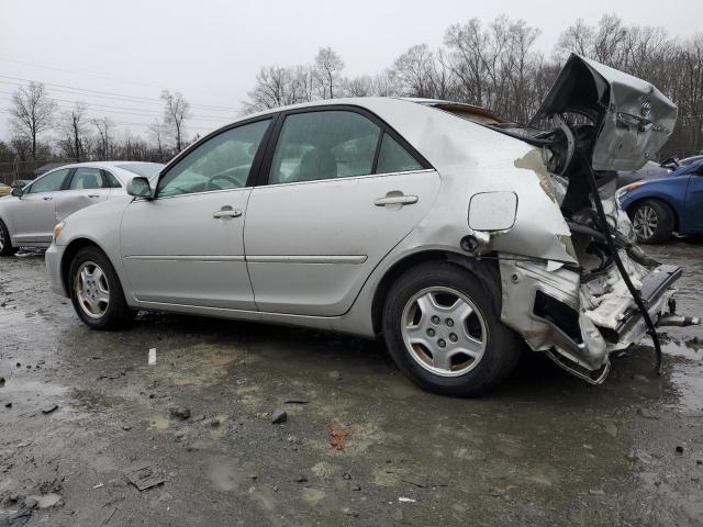 4T1BF32K92U026269 - 2002 TOYOTA CAMRY LE SILVER photo 2