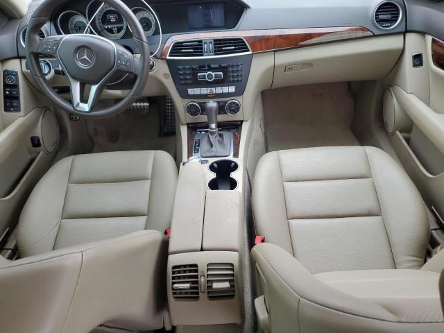 WDDGF8AB4DG061821 - 2013 MERCEDES-BENZ C 300 4MATIC RED photo 8