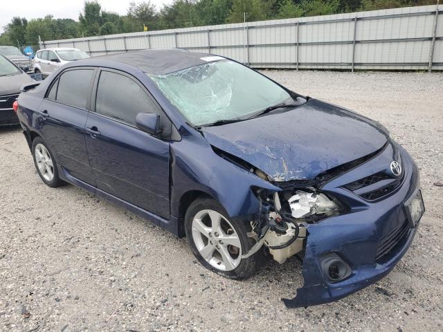5YFBU4EE3DP147899 - 2013 TOYOTA COROLLA BASE Синій фото 4