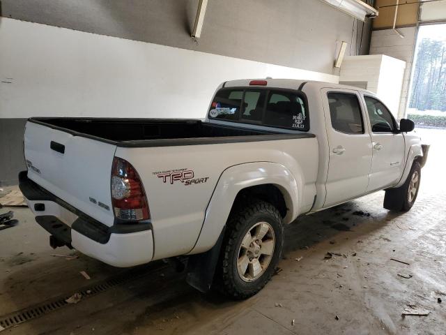 3TMMU4FN8AM023332 - 2010 TOYOTA TACOMA DOUBLE CAB LONG BED WHITE photo 3