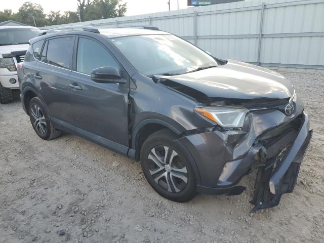 2T3ZFREVXHW401304 - 2017 TOYOTA RAV4 LE Grafit foto 4