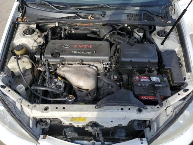 4T1BE30K42U082934 - 2002 TOYOTA CAMRY LE WHITE photo 11