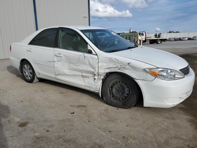 4T1BE30K42U082934 - 2002 TOYOTA CAMRY LE WHITE photo 4