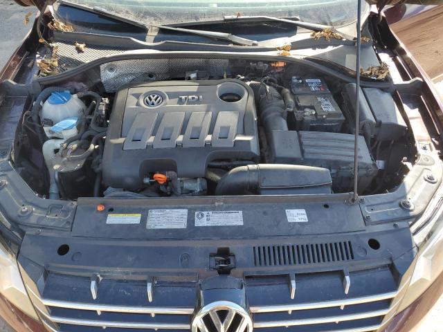 1VWCN7A37CC043976 - 2012 VOLKSWAGEN PASSAT SEL MAROON photo 11