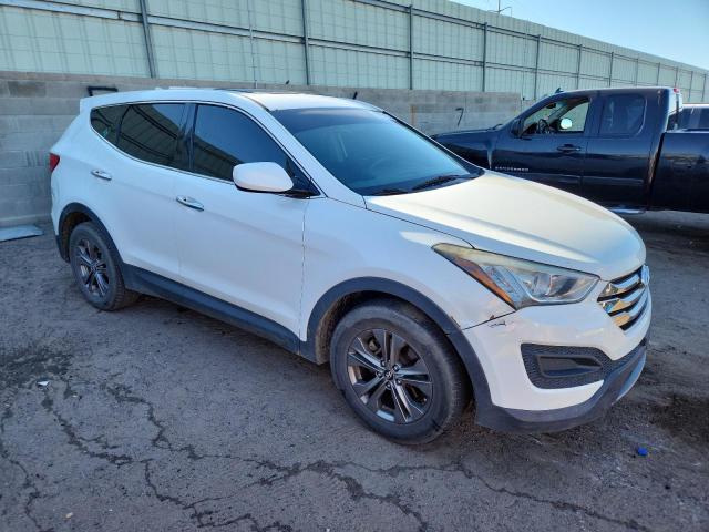 5XYZTDLB4FG238097 - 2015 HYUNDAI SANTA FE S WHITE photo 4