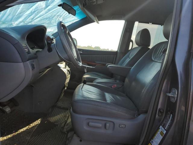 5TDYK4CC4AS293989 - 2010 TOYOTA SIENNA XLE CHARCOAL photo 7