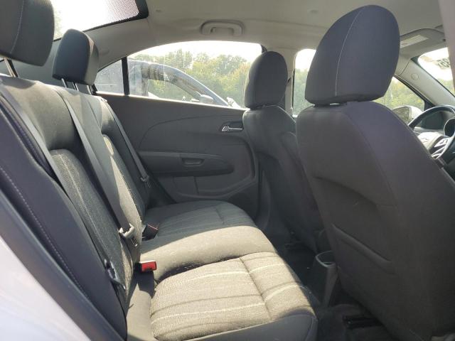 1G1JD5SG3H4157230 - 2017 CHEVROLET SONIC LT თეთრი ფოტო 10