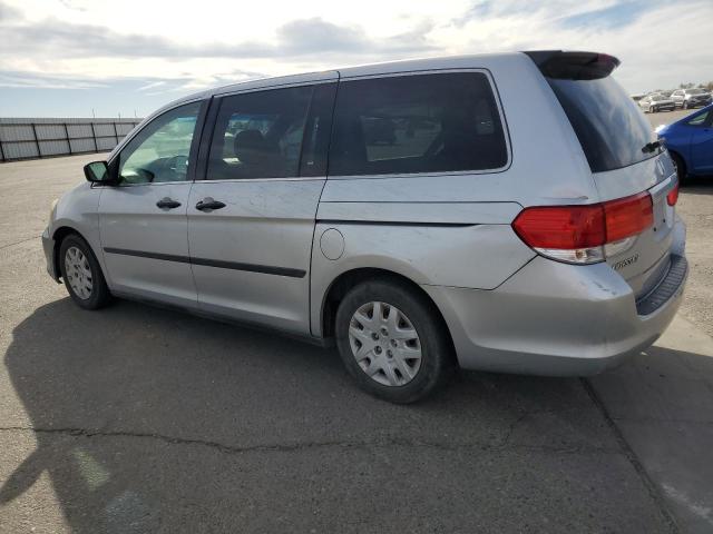 5FNRL3H2XAB046654 - 2010 HONDA ODYSSEY LX 银色 照片 2
