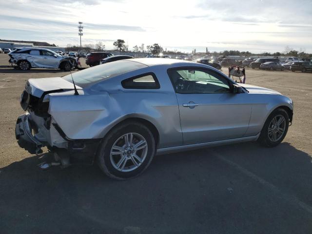 1ZVBP8AM3D5265313 - 2013 FORD MUSTANG SILVER photo 3