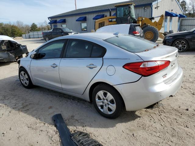 KNAFK4A67G5616075 - 2016 KIA FORTE LX SILVER photo 2