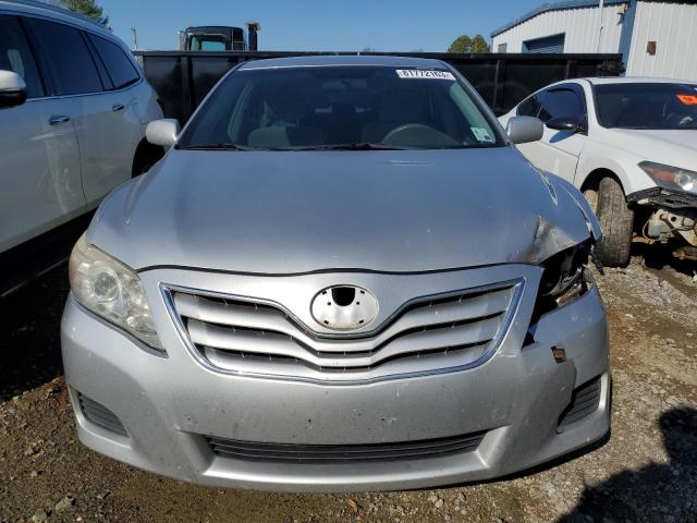 4T4BF3EK3AR002534 - 2010 TOYOTA CAMRY BASE SILVER photo 5