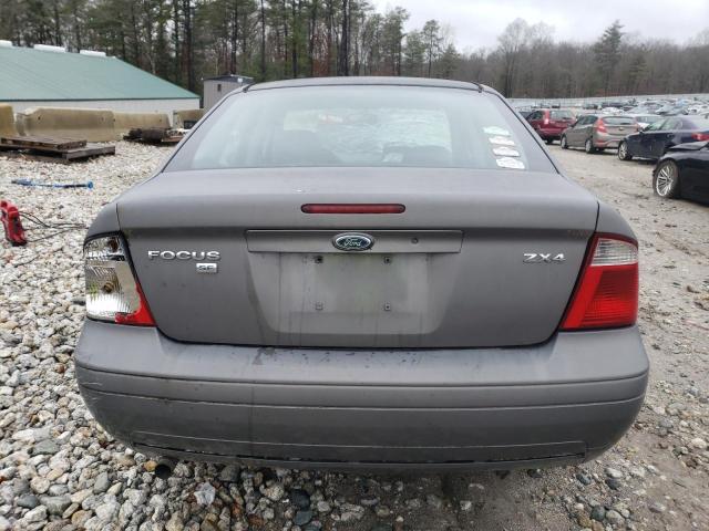 1FAFP34N26W189923 - 2006 FORD FOCUS ZX4 GRAY photo 6