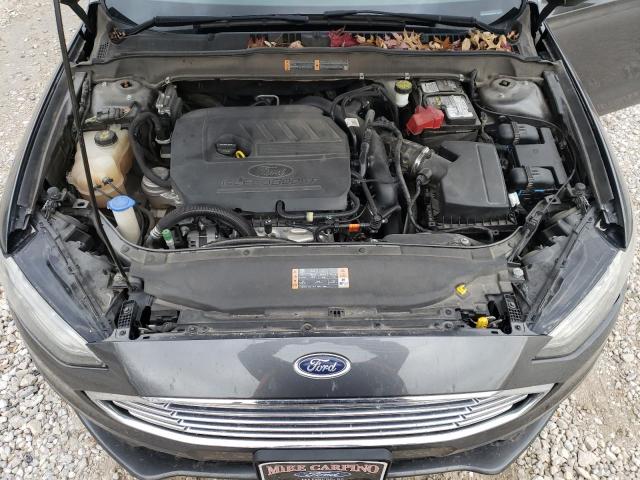 3FA6P0HD6JR193727 - 2018 FORD FUSION SE GRAY photo 11