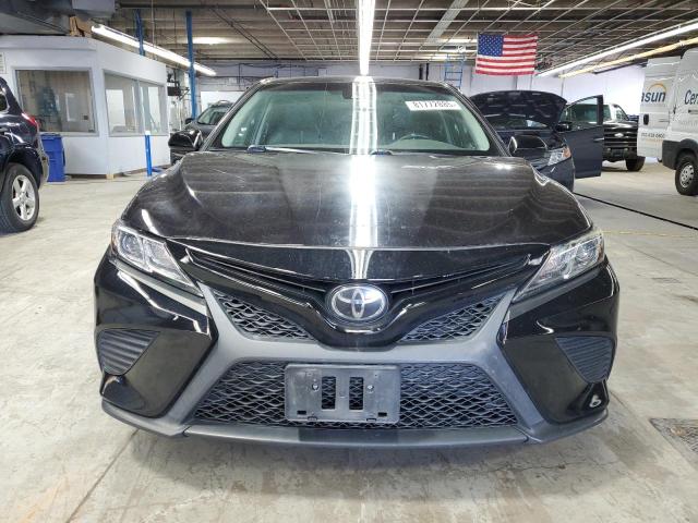 4T1B11HK4KU742460 - 2019 TOYOTA CAMRY L შავი ფოტო 5