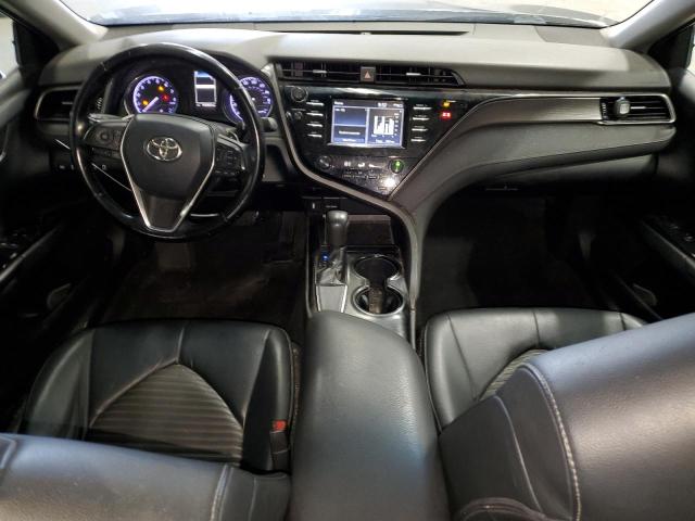 4T1B11HK4KU742460 - 2019 TOYOTA CAMRY L შავი ფოტო 8