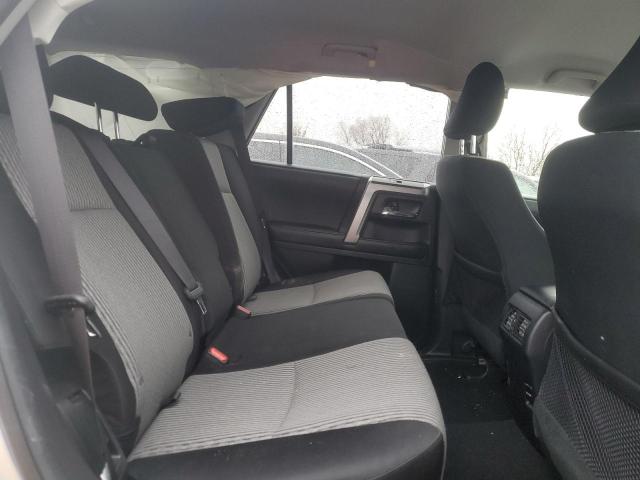 JTEBU5JR8H5459858 - 2017 TOYOTA 4RUNNER SR5/SR5 PREMIUM 银色 照片 10