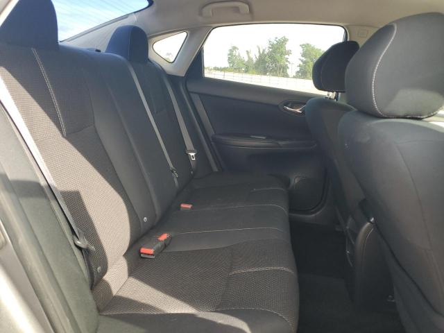 3N1AB7AP4GY268524 - 2016 NISSAN SENTRA S 灰色 照片 10