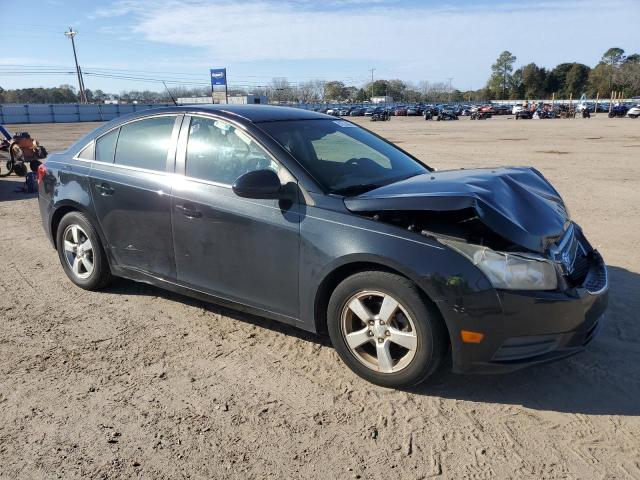 1G1PC5SB0D7210136 - 2013 CHEVROLET CRUZE LT BLACK photo 4