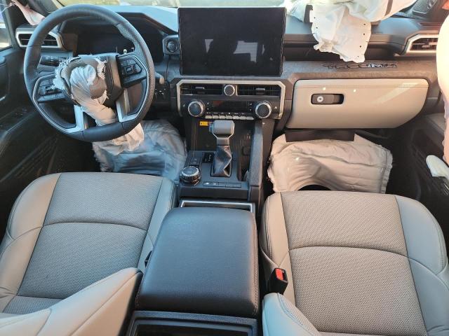 3TYLC5LNXST018261 - 2025 TOYOTA TACOMA DOUBLE CAB 银色 照片 8