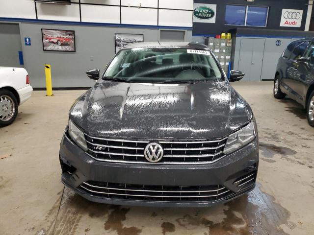 1VWDT7A33HC018137 - 2017 VOLKSWAGEN PASSAT R-LINE Boz foto 5