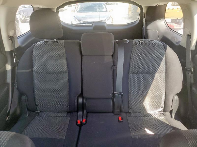 5N1DR2MN0KC621955 - 2019 NISSAN PATHFINDER S Silber Foto 10