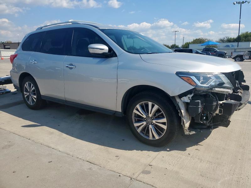 5N1DR2MN0KC621955 - 2019 NISSAN PATHFINDER S Silber Foto 4