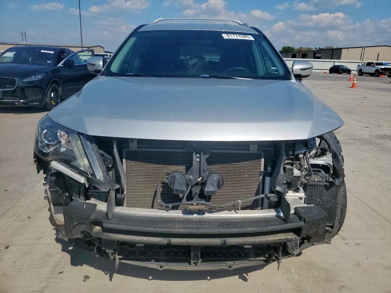 5N1DR2MN0KC621955 - 2019 NISSAN PATHFINDER S Silber Foto 5