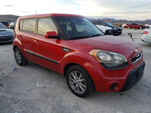 KNDJT2A55D7605940 - 2013 KIA SOUL RED photo 4