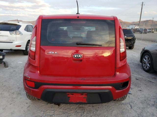 KNDJT2A55D7605940 - 2013 KIA SOUL RED photo 6