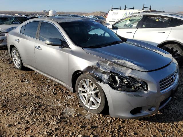 1N4AA51EX9C816806 - 2009 NISSAN MAXIMA S SILVER photo 4