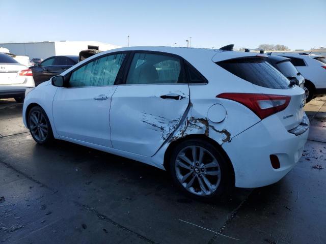 KMHD35LH8GU284368 - 2016 HYUNDAI ELANTRA GT WHITE photo 2