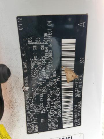 5TDKK3DC9CS225253 - 2012 TOYOTA SIENNA LE WHITE photo 13